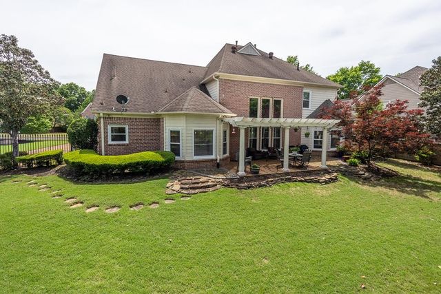 1725 JOHN RIDGE DR, Collierville, TN 38017