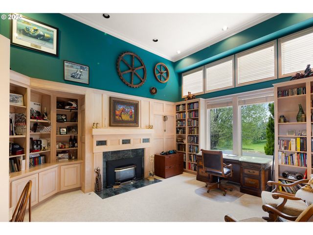 375 BELLA HILLS Ln, Roseburg, OR 97471