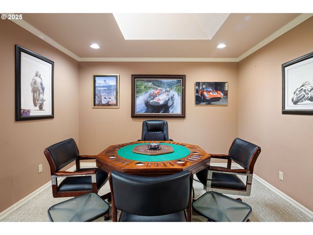 375 BELLA HILLS Ln, Roseburg, OR 97471