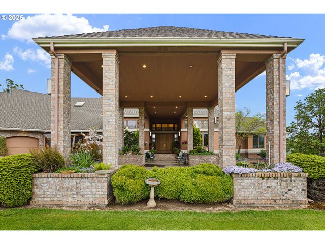 375 BELLA HILLS Ln, Roseburg, OR 97471