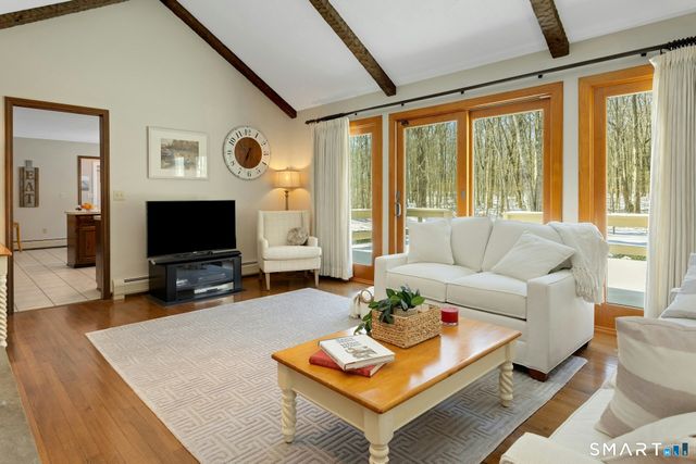 295 Judd Road, Easton, CT 06612