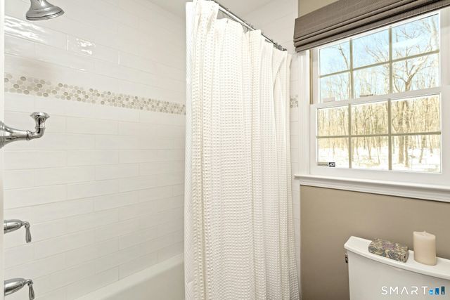 295 Judd Road, Easton, CT 06612