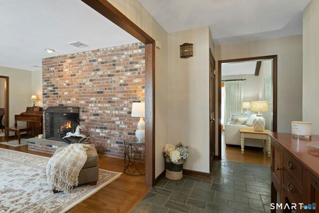 295 Judd Road, Easton, CT 06612