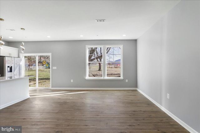 716 GREENWAY AVE, Cumberland, MD 21502