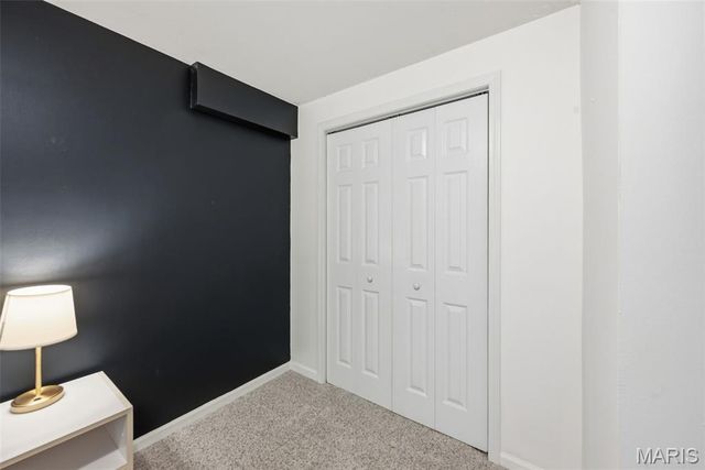 725 Whispering Forest Drive, Ballwin, MO 63021