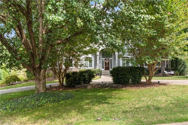 1513 Barrington Way Court, Winston-salem, NC 27106