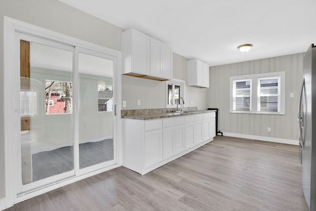 157 Penrose St, Springfield, MA 01109