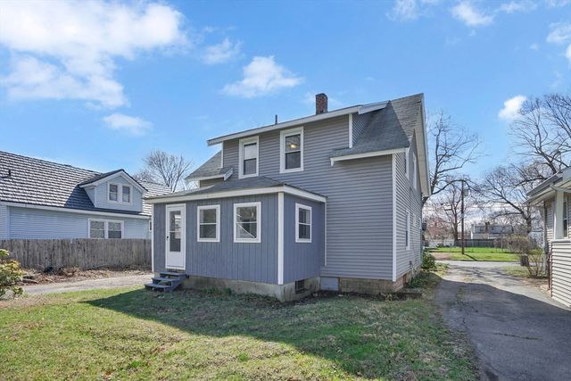 157 Penrose St, Springfield, MA 01109