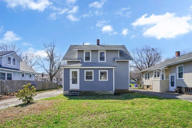 157 Penrose St, Springfield, MA 01109