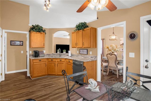 3332 Barnsdale Road, Jamestown, NC 27282