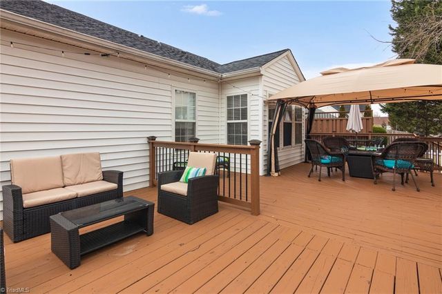 3332 Barnsdale Road, Jamestown, NC 27282