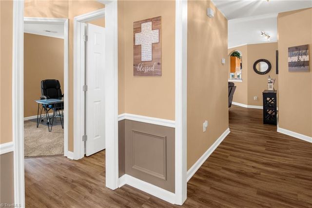 3332 Barnsdale Road, Jamestown, NC 27282