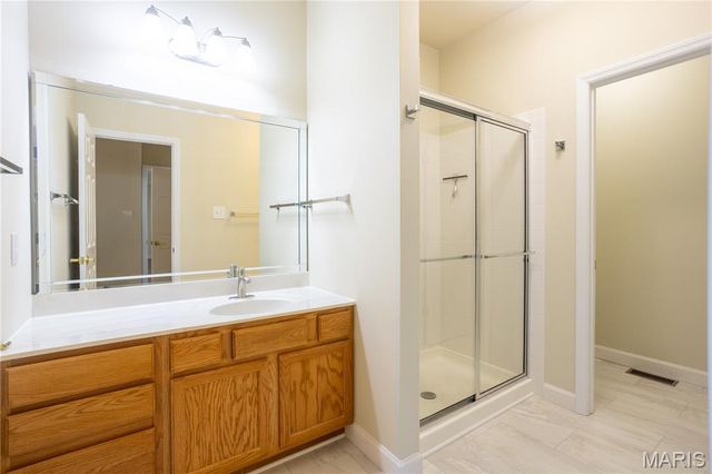 793 Forder Manor Drive, St Louis, MO 63129