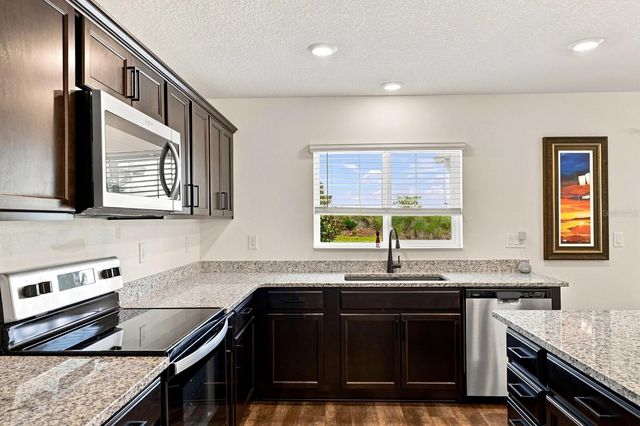 455 OVERPOOL AVENUE, Davenport, FL 33896