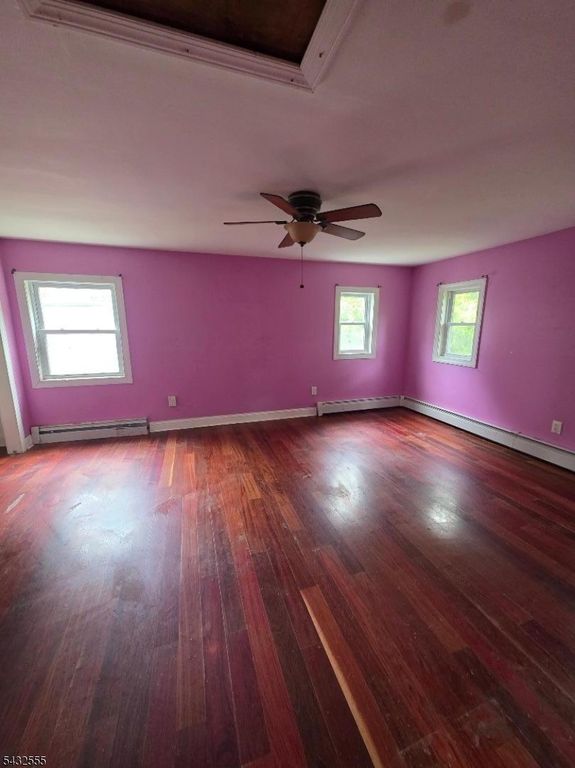 11 Oak St, Wanaque Boro, NJ 07420 — photo 5
