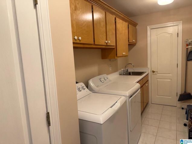 370 JAKE DRIVE, Sylacauga, AL 35151