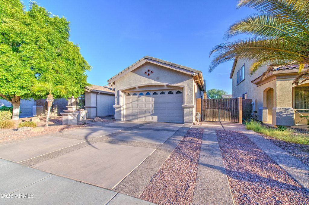 12551 W VISTA PASEO Drive, Litchfield Park, AZ 85340 — exterior