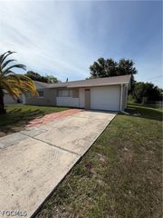 13208 Fourth ST, Fort Myers, FL 33905