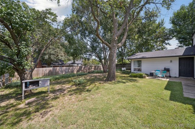 7351 E 58th Place, Tulsa, OK 74145
