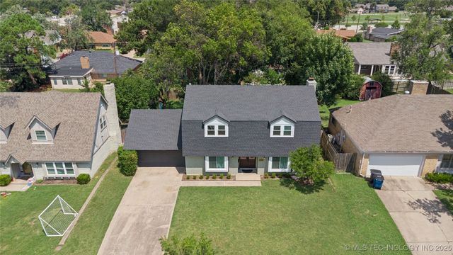 7351 E 58th Place, Tulsa, OK 74145