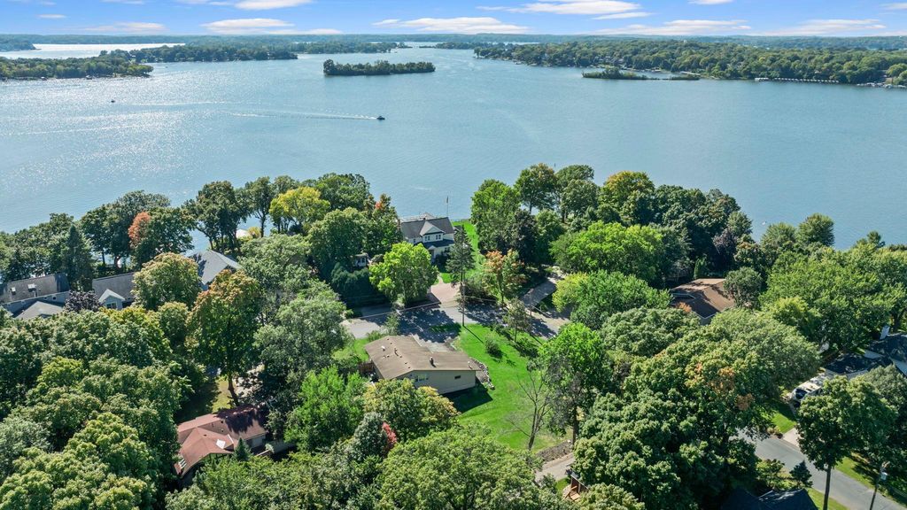 2800xx Casco Point Road, Orono, MN 55391 — exterior