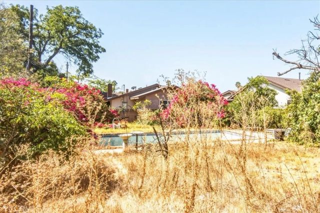 11944 Cantara, North Hollywood, CA 91605