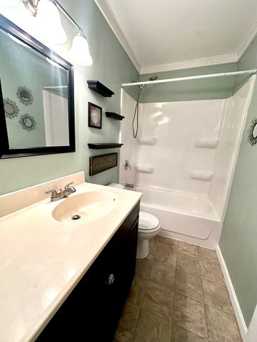8 Phoebe Court, Keene, NH 03431