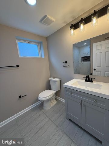 2220 AFTON ST, Temple Hills, MD 20748