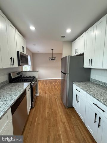 2220 AFTON ST, Temple Hills, MD 20748