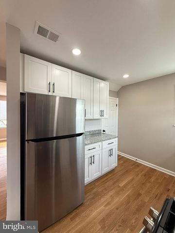 2220 AFTON ST, Temple Hills, MD 20748