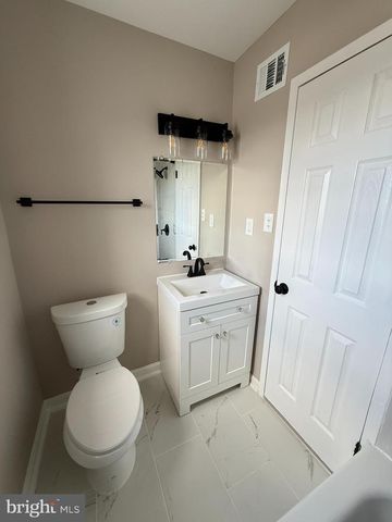 2220 AFTON ST, Temple Hills, MD 20748