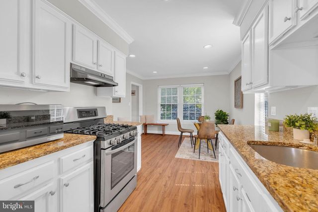 2174 GOLF COURSE DR, Reston, VA 20191