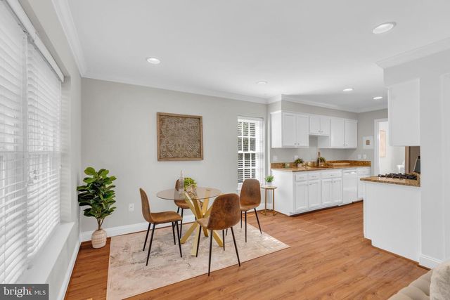 2174 GOLF COURSE DR, Reston, VA 20191