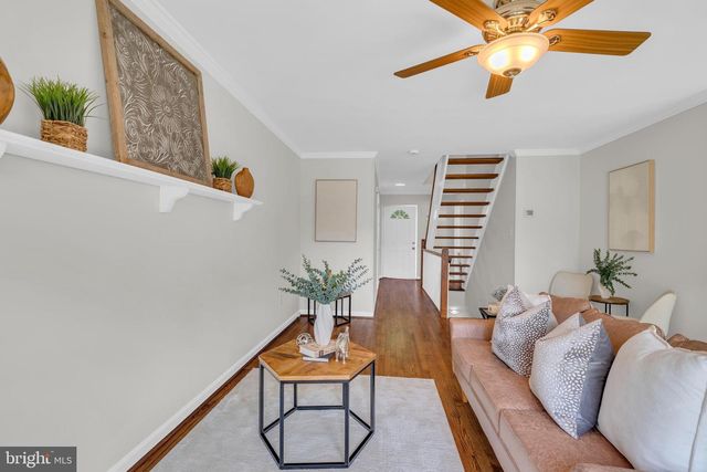 2174 GOLF COURSE DR, Reston, VA 20191