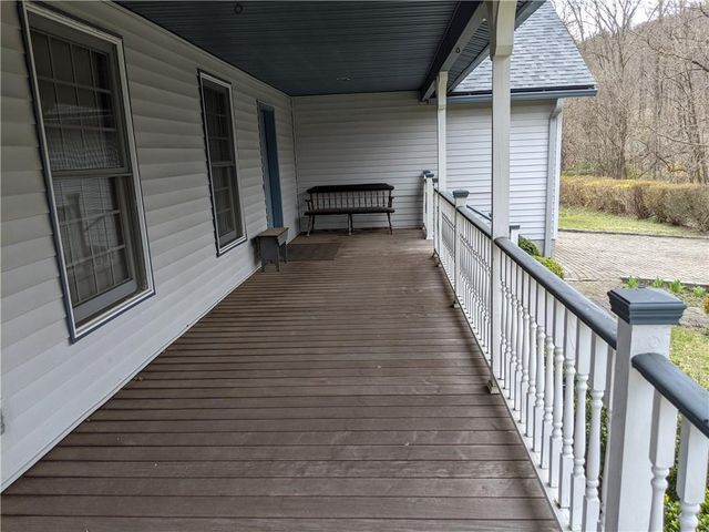 43 Villa Parkway, Highland Falls, NY 10928
