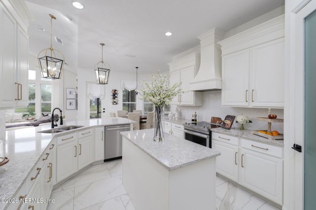 85 GLENALBY Place, Ponte Vedra, FL 32081