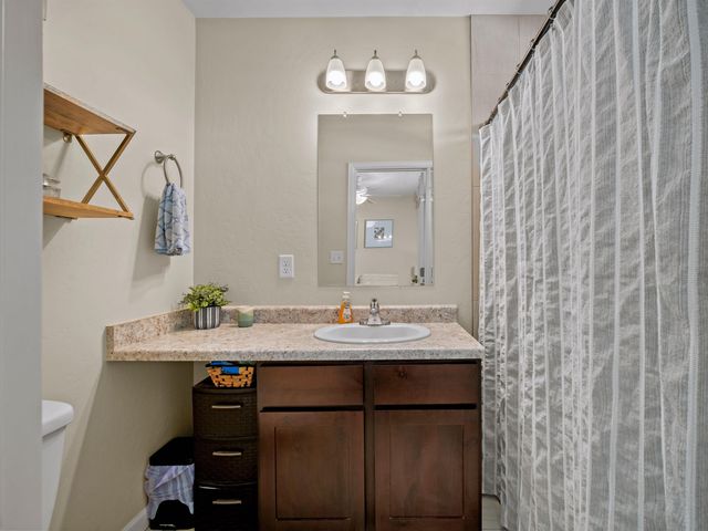 571 Graff Meadows Drive, Grand Junction, CO 81501