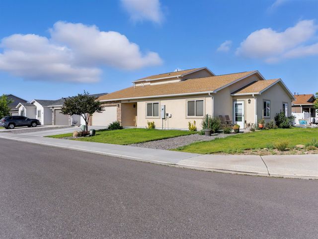 571 Graff Meadows Drive, Grand Junction, CO 81501