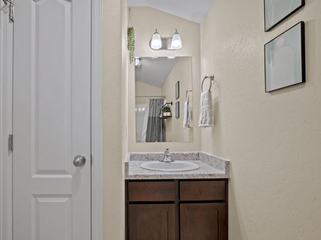 571 Graff Meadows Drive, Grand Junction, CO 81501