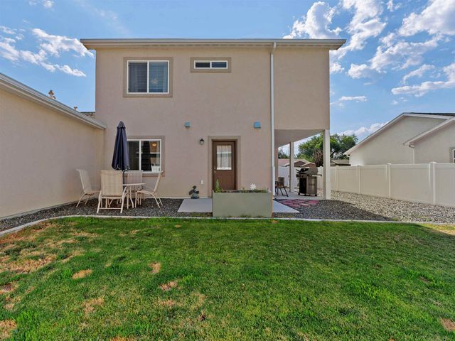571 Graff Meadows Drive, Grand Junction, CO 81501