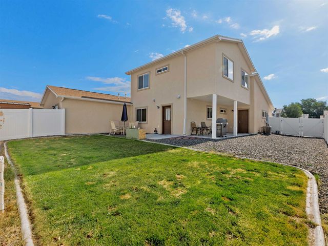 571 Graff Meadows Drive, Grand Junction, CO 81501