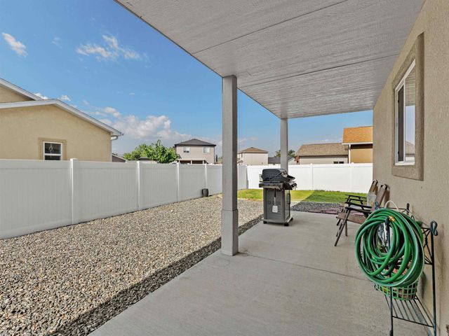 571 Graff Meadows Drive, Grand Junction, CO 81501