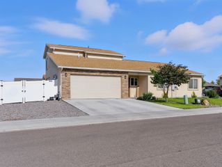 571 Graff Meadows Drive, Grand Junction, CO 81501