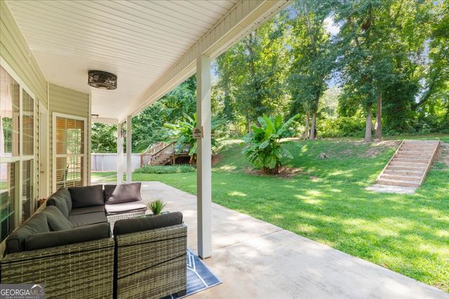 162 Deer Creek Trail, Moreland, GA 30259