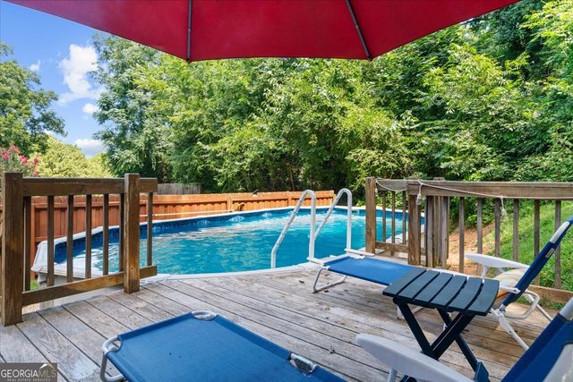 162 Deer Creek Trail, Moreland, GA 30259