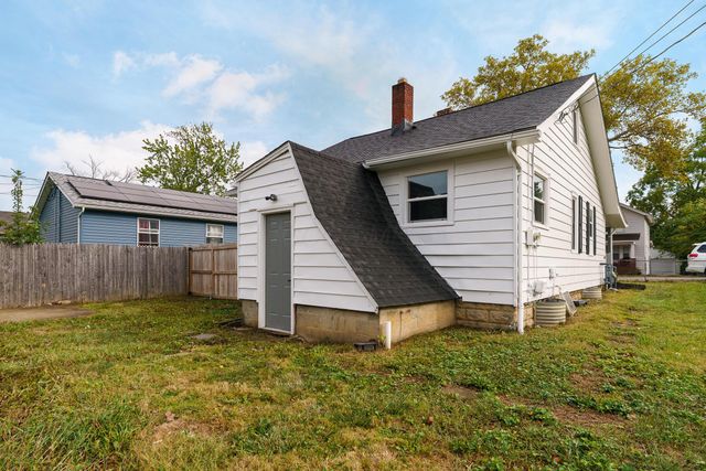 2220 Sale Road, Columbus, OH 43224