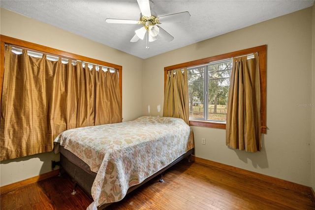 18400 N US HIGHWAY 441, Reddick, FL 32686