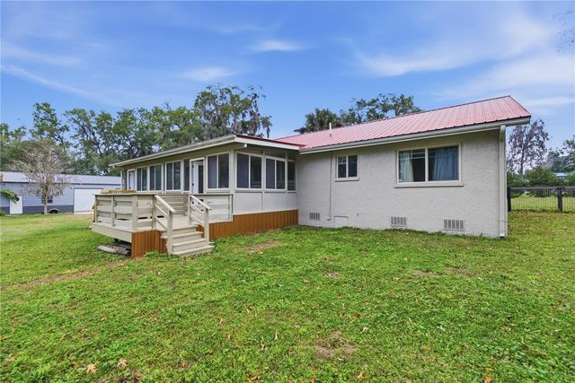 18400 N US HIGHWAY 441, Reddick, FL 32686