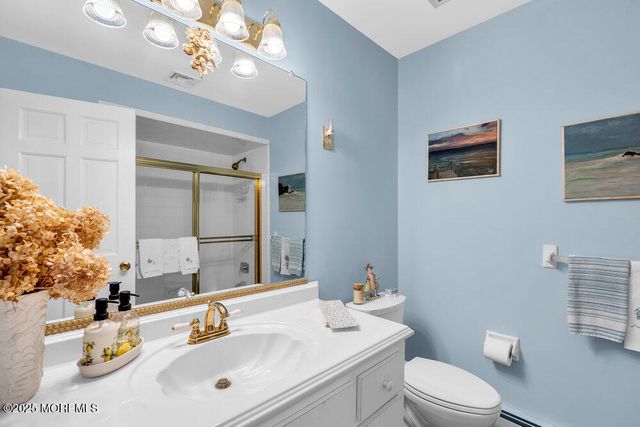 40 Brookside Lane, Little Silver, NJ 07739