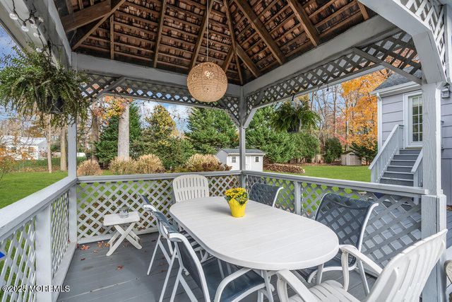 40 Brookside Lane, Little Silver, NJ 07739